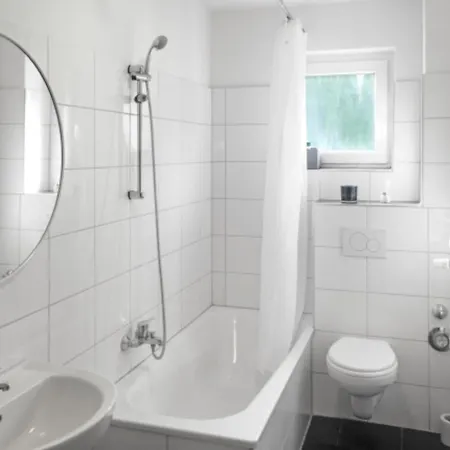 Appartement Relax Oasis With 65 Smarttv, Kitchen And Balcony Duisburg